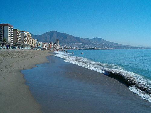 Torreblanca Free Parking Huoneisto Fuengirola
